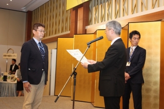 優秀論文賞2014 関口 浩至 氏