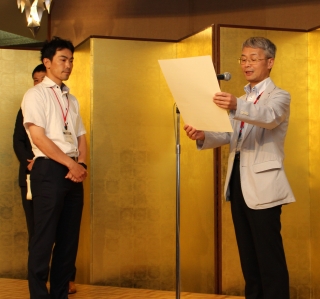 奨励論文賞2015 高氏 修平 氏