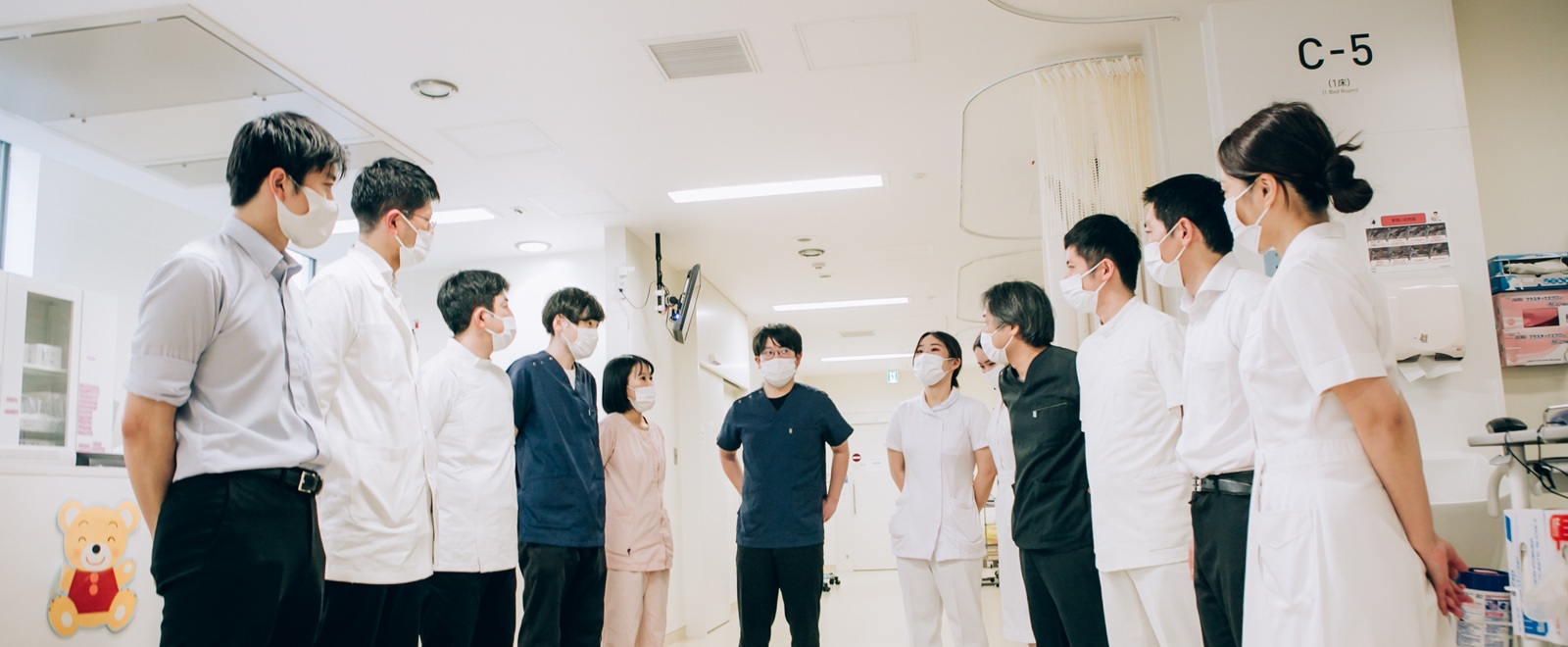 慶大小児科の診療チーム